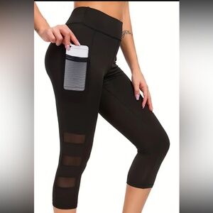 AJ my Amelia James workout Capri size small